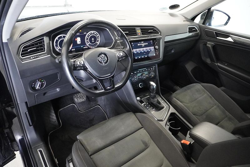 Volkswagen Tiguan 2.0 TDI 110kW DSG7 - fotka 13 z 28
