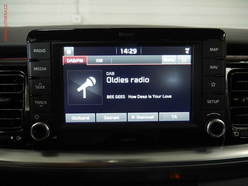 Kia Stonic (2019) 1.2i, 2.maj,ČR, navi, autoAC - fotka 14 z 21