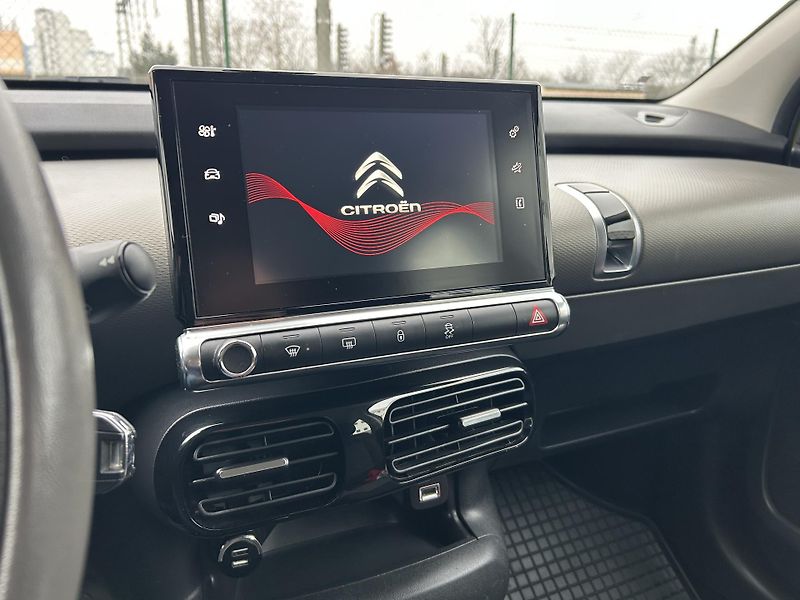 Citroën C4 Cactus 1.2 Pure Tech FEEL - fotka 18 z 34