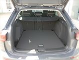 Volkswagen Golf Variant (2026) 1,5 eTSI 7DSG mHEV  People - náhled 9