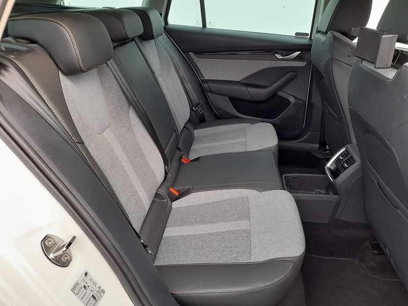 Škoda Octavia Combi Top Selection 2.0 85kW - fotka 20 z 20