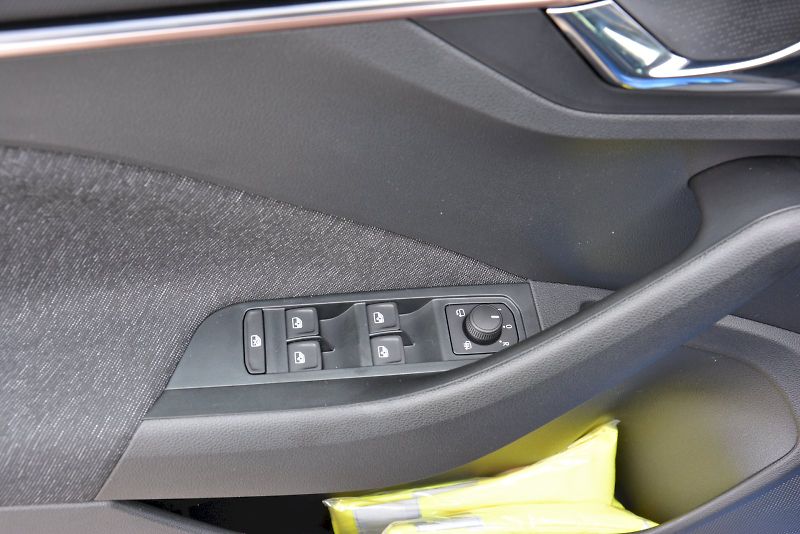 Škoda Scala (2026) Top Selection 1,0 TSI 85 kW 6 - fotka 12 z 21