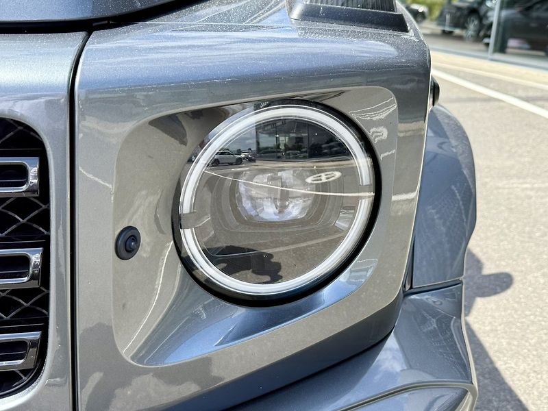Mercedes-Benz Třídy G (2019) 500 - fotka 45 z 50