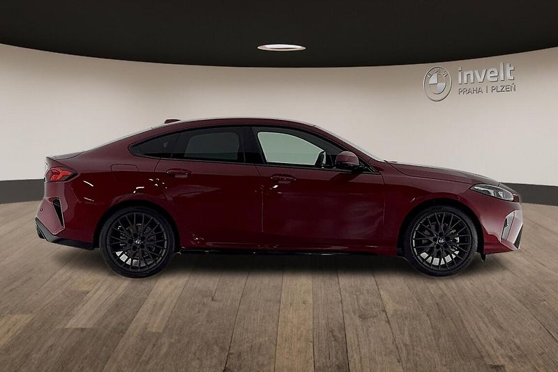 BMW Řada 2 220d Gran Coupe - fotka 2 z 22