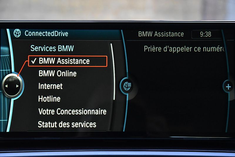BMW Řada 5 520d M SPORT PAKET, PANORAMA - fotka 27 z 51