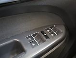 Volkswagen Touran (2013) 2.0 TDI, Navi, Tempomat - náhled 19