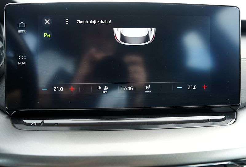 Škoda Octavia IV  2.0 TDI DSG 4x4/150 PS - fotka 39 z 43