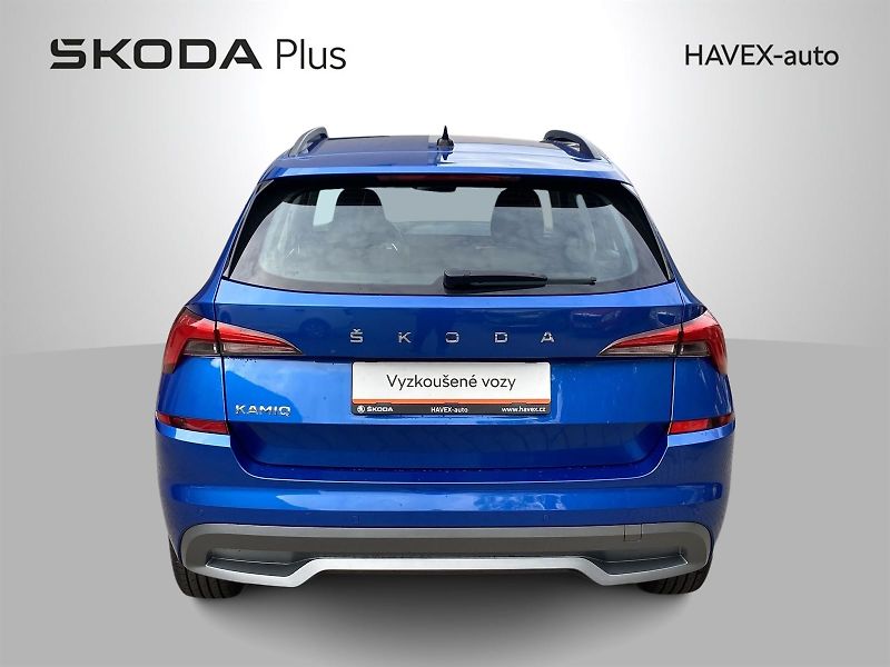 Škoda Kamiq (2023) 1.0 TSI Ambition - fotka 9 z 9