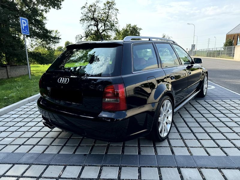 Audi RS 4 B5 2.7 V6 - fotka 10 z 20