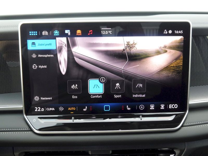 Volkswagen Tayron (2026) People 1,5 TSI 150kW eHybrid - fotka 15 z 29