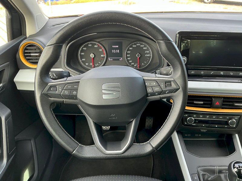 Seat Arona (2023) 1.0 TSI Style - fotka 20 z 26