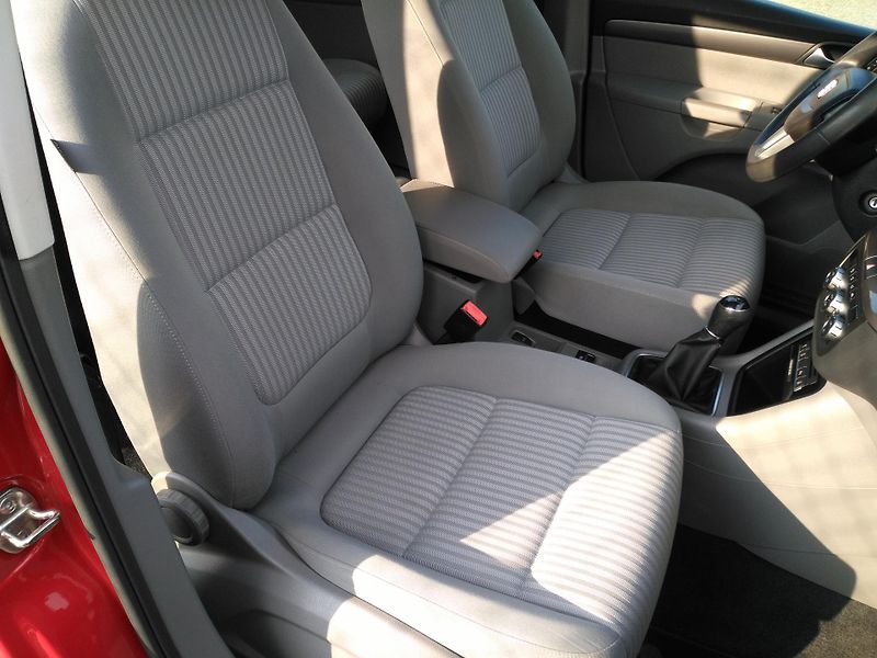 Seat Alhambra 1,4 TSI  /110 kW/ Reference - fotka 27 z 33