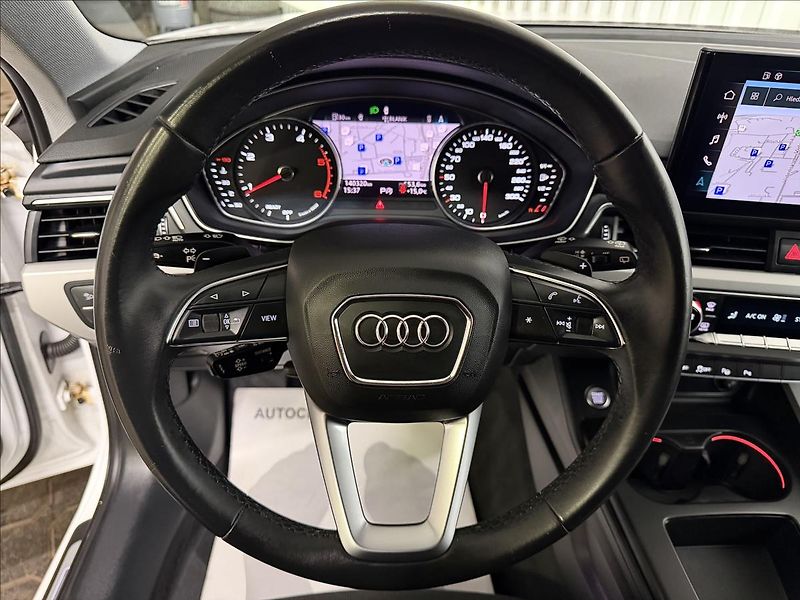 Audi A4 35TDI MHEV S-LINE MATRIX LED - fotka 16 z 46