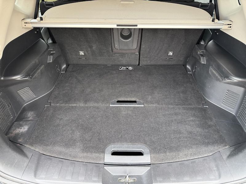 Nissan X-Trail (2015) 1,6 4WD - fotka 8 z 18
