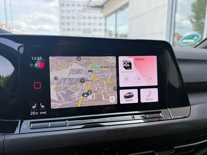 Volkswagen Golf GTI 2.0 TSI 180kW DSG - fotka 12 z 24