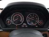 BMW Řada 3 (2017) Individual 320d xDrive GT - náhled 9