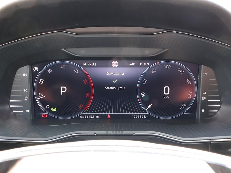 Škoda Superb 2,0 TDI DSG CZ L&K 1.Maj DPH - fotka 17 z 29