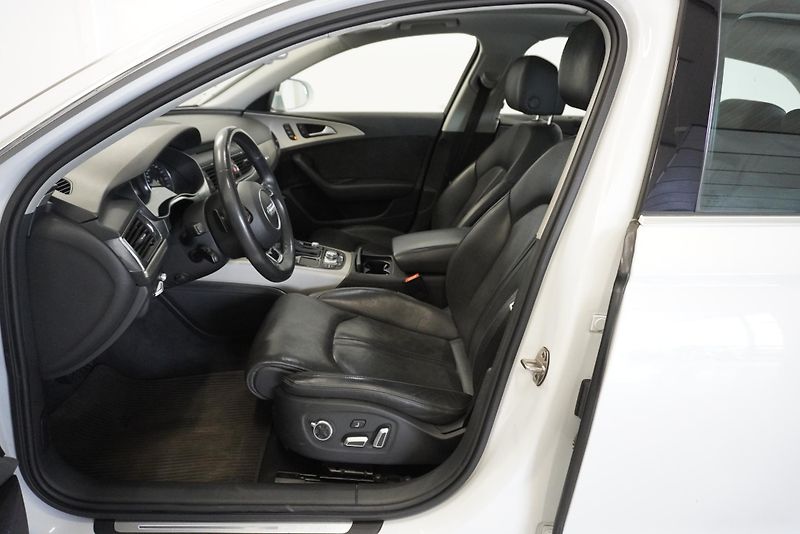 Audi A6 3.0 TDi 235 kW ALLROAD QUTTRO - fotka 13 z 21