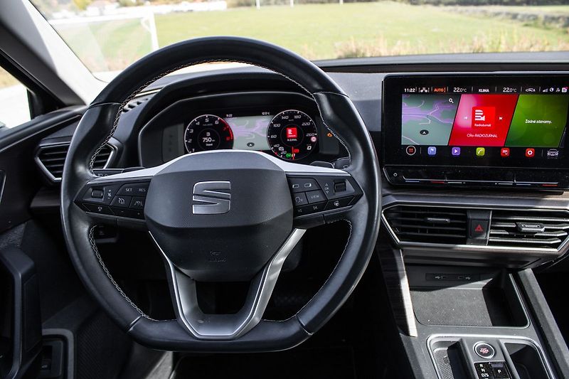 Seat Leon - fotka 14 z 29