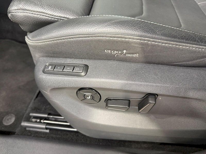 Škoda Kodiaq (2024) EXCLUSIVE 2.0TDI 142KW DSG 7 M - fotka 12 z 44