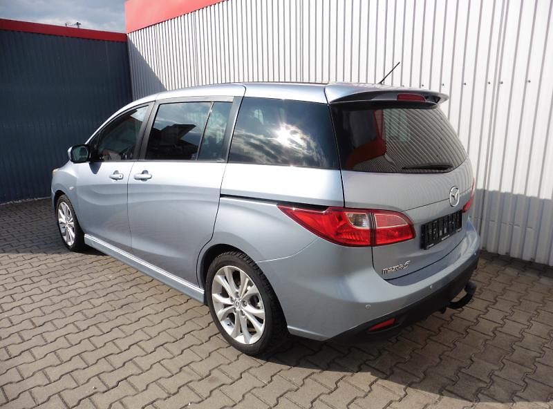 Mazda 5 1.6 MZR-CD GTA 7.míst - fotka 6 z 12