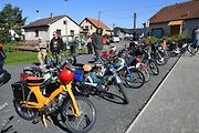 Kublovský sraz mopedů