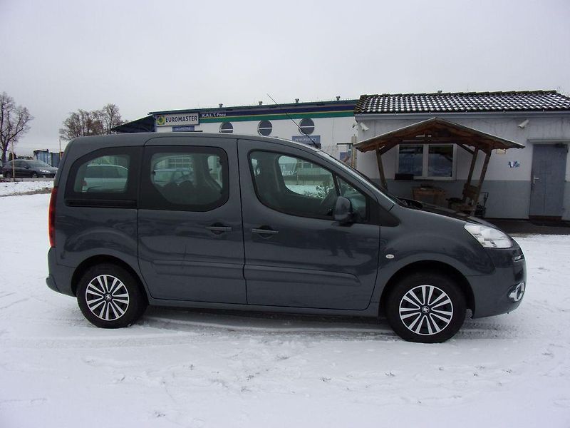 Peugeot Partner Tepee 1,6 HDI - fotka 7 z 14