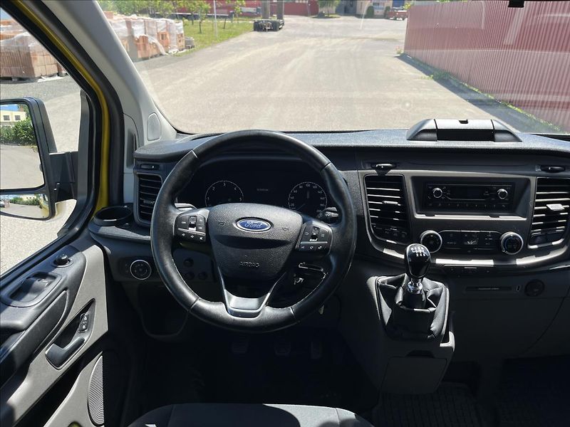 Ford Transit Custom 2,0 TDCi 6.MÍST KLIMA TZ -DPH - fotka 14 z 44