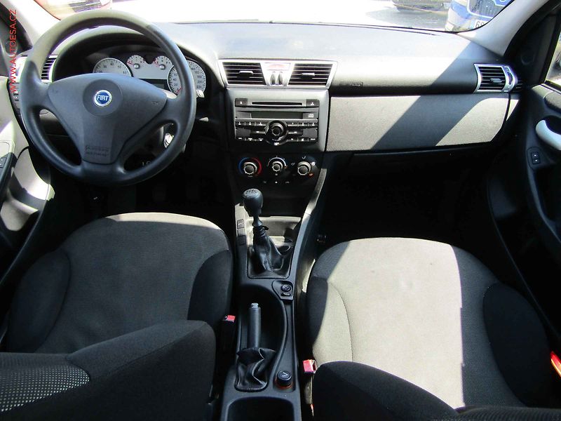 Fiat Stilo (2007) 1.4 i, AC - fotka 8 z 15