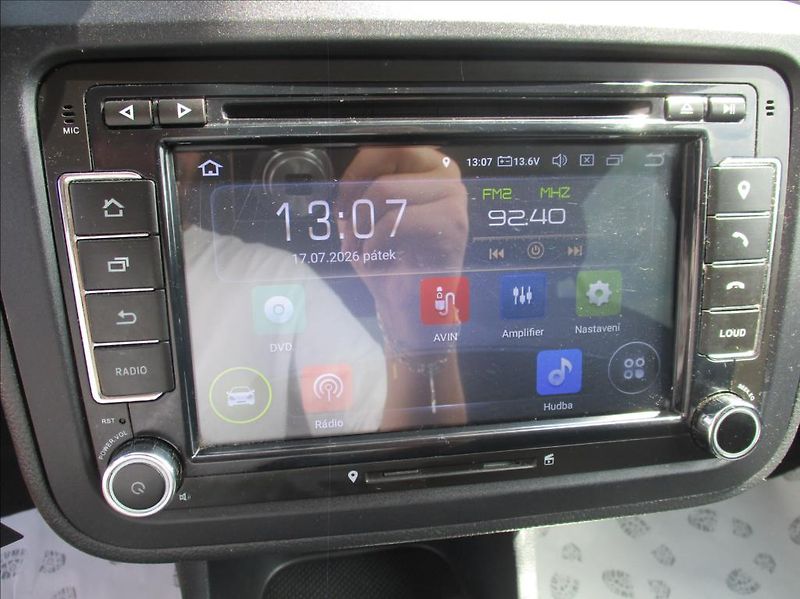 Škoda Fabia 1,4 i 16v, klima,servis,tažné, - fotka 18 z 34