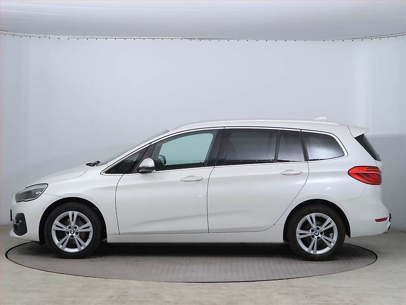 BMW Řada 2 (2021) 216d Gran Tourer, Automat - fotka 3 z 18