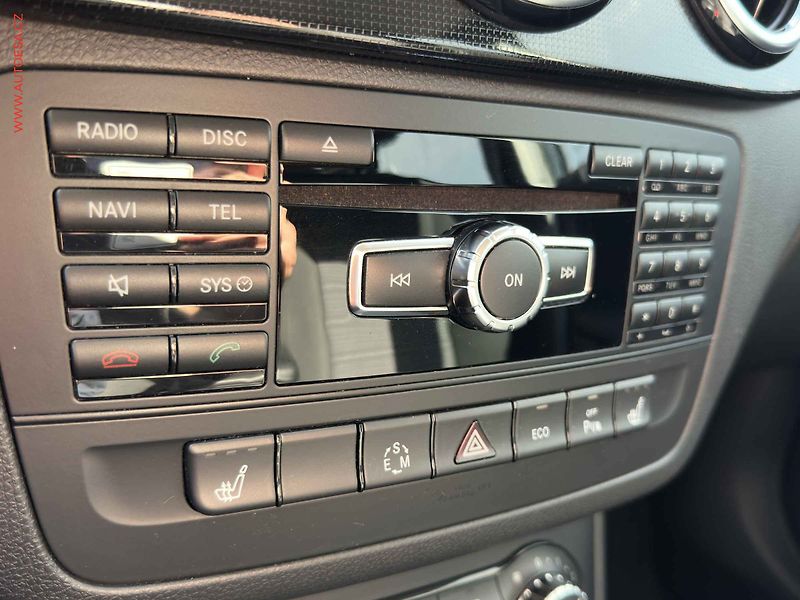 Mercedes-Benz Třídy B (2014) 2.0T B220 4Mat, 1.maj,ČR, AT - fotka 16 z 20