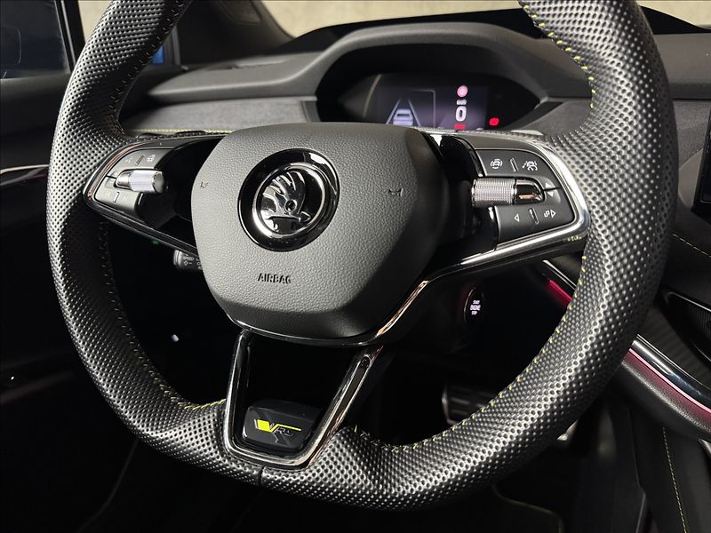 Škoda Enyaq Coupé iV RS 220kW 4x4 LED Tepelko - fotka 51 z 55