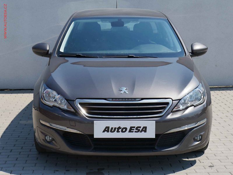 Peugeot 308 (2014) 1.6 HDI, Navi, klima - fotka 2 z 19