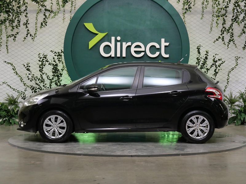 Peugeot 208 - fotka 3 z 23