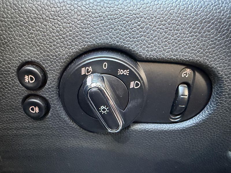 Mini Cooper S 2.0i LED PANORAMA NAVI KŮŽE - fotka 16 z 46