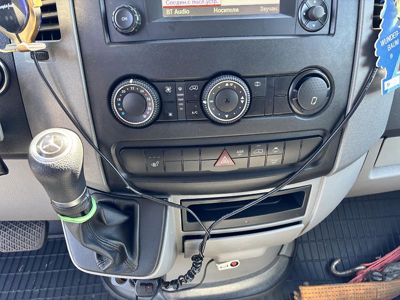 Mercedes-Benz Sprinter (2017) 3,0CDi 140kW automat RZ ČR - fotka 18 z 19