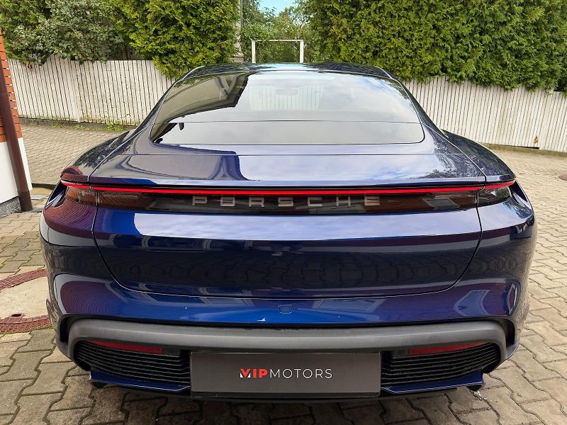 Porsche Taycan TURBO-BOSE- SERVIS - fotka 5 z 33