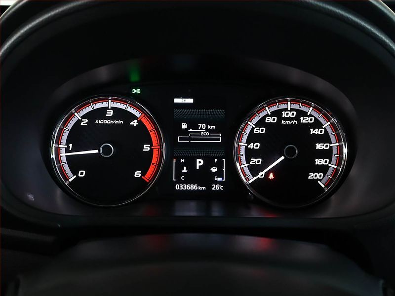 Mitsubishi L200 (2022) 2.2 DI-D - fotka 9 z 18
