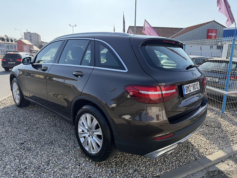 Mercedes-Benz GLC 220d 125kW 4Matic - fotka 5 z 68