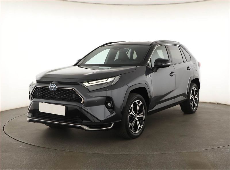 Toyota RAV4 (2022) 2.5 Plug-in - fotka 2 z 20