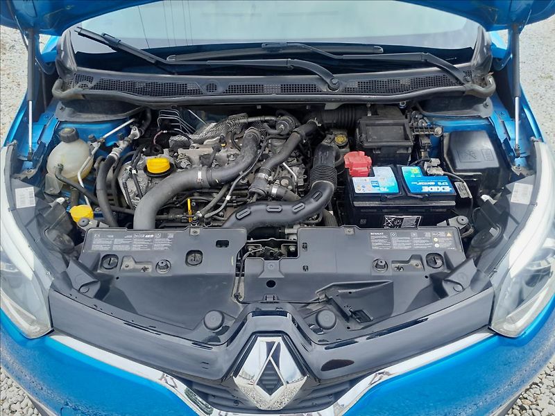 Renault Captur 1,2TCe 88kW AUTOMAT - fotka 46 z 56