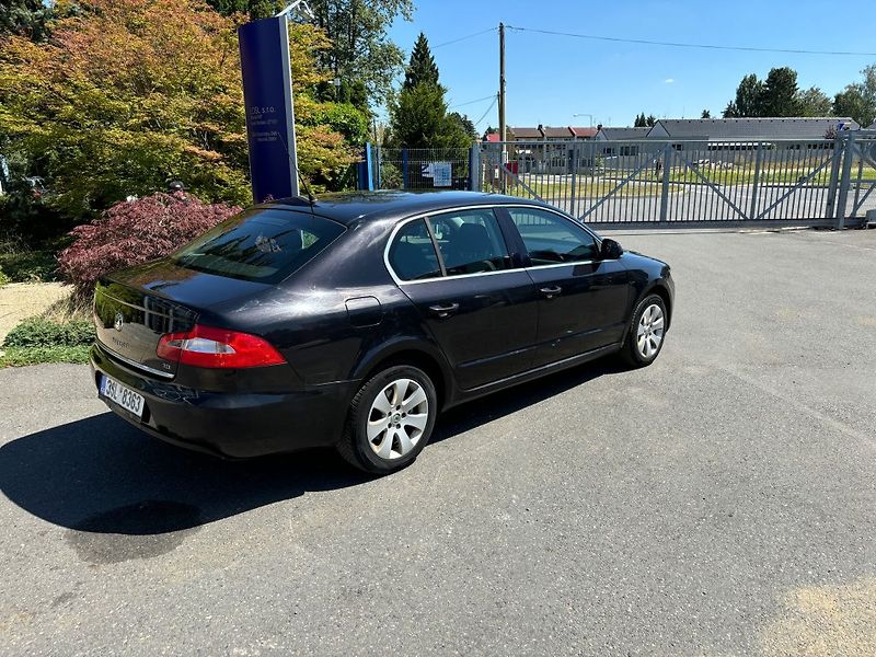 Škoda Superb II 2,0TDi - fotka 6 z 18