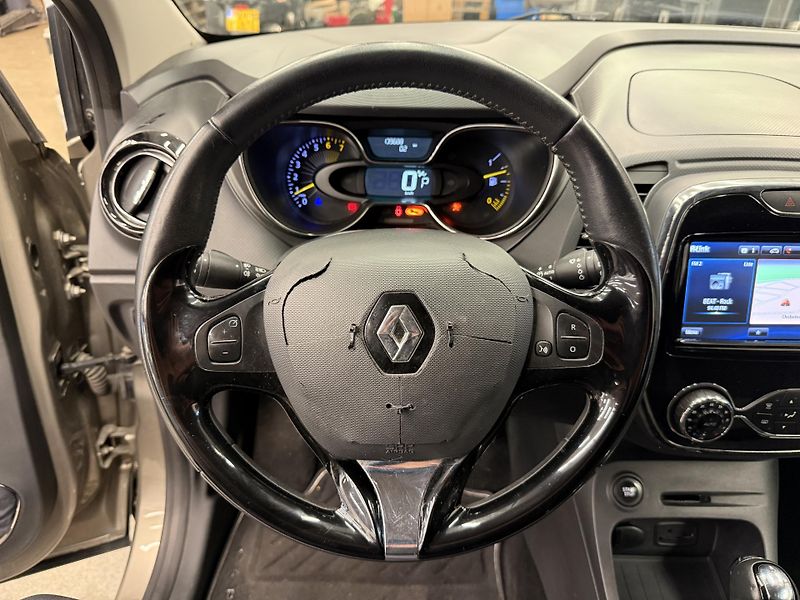 Renault Captur 1.2l 88kW - fotka 9 z 17