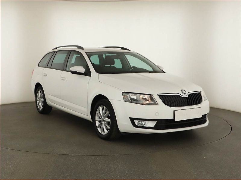 Škoda Octavia (2015) 1.6 TDI, Tempomat - fotografie inzerátu