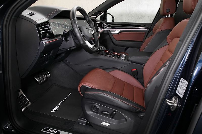Volkswagen Touareg 3.0TDI 210kW R-Line Webasto TZ - fotka 11 z 49