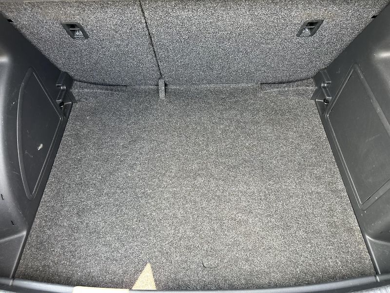 Škoda Rapid 1.2 TSI Ambition  - fotka 23 z 25