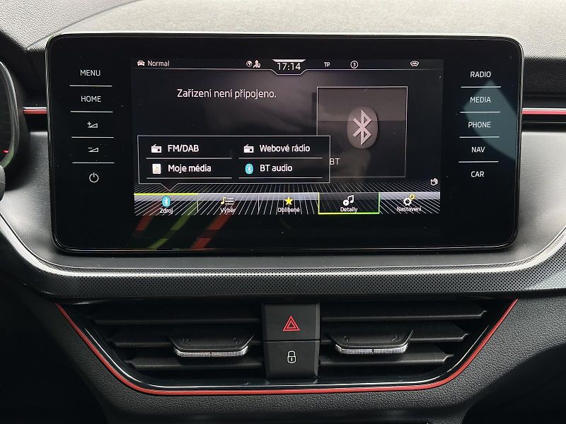 Škoda Kamiq 1.5TSi DSG Monte Carlo V.Cockp - fotka 27 z 48