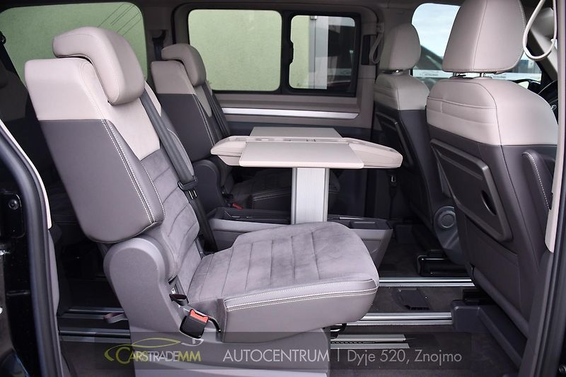 Volkswagen Multivan 2.0TDi HIGHLINE PANORAMA ACC - fotka 20 z 57