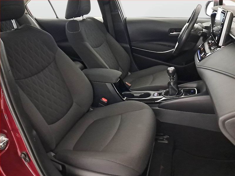 Toyota Corolla (2020) 1.6 Valvematic, ČR,1.maj - fotka 9 z 18
